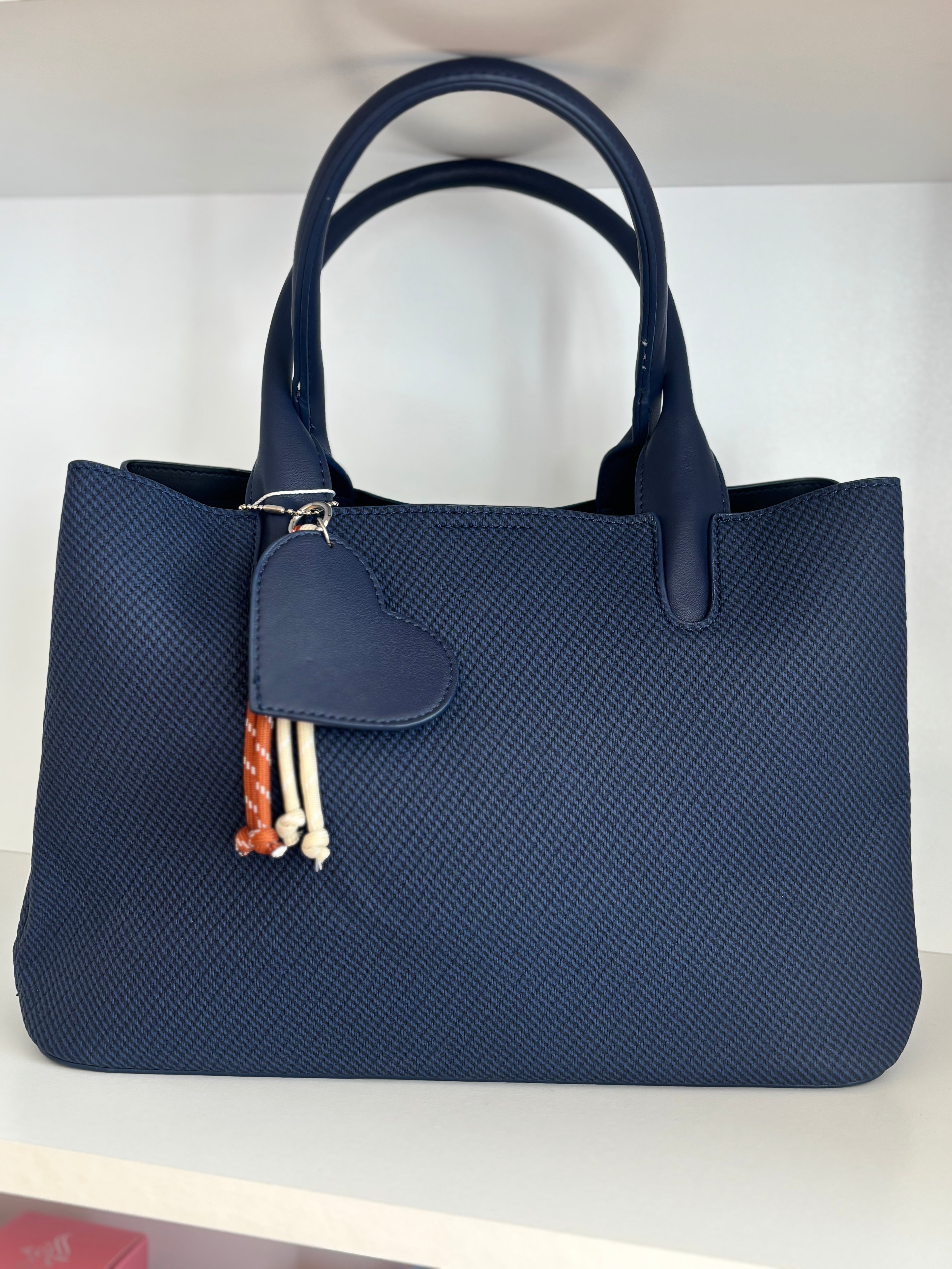 Bolso corazón azul marino