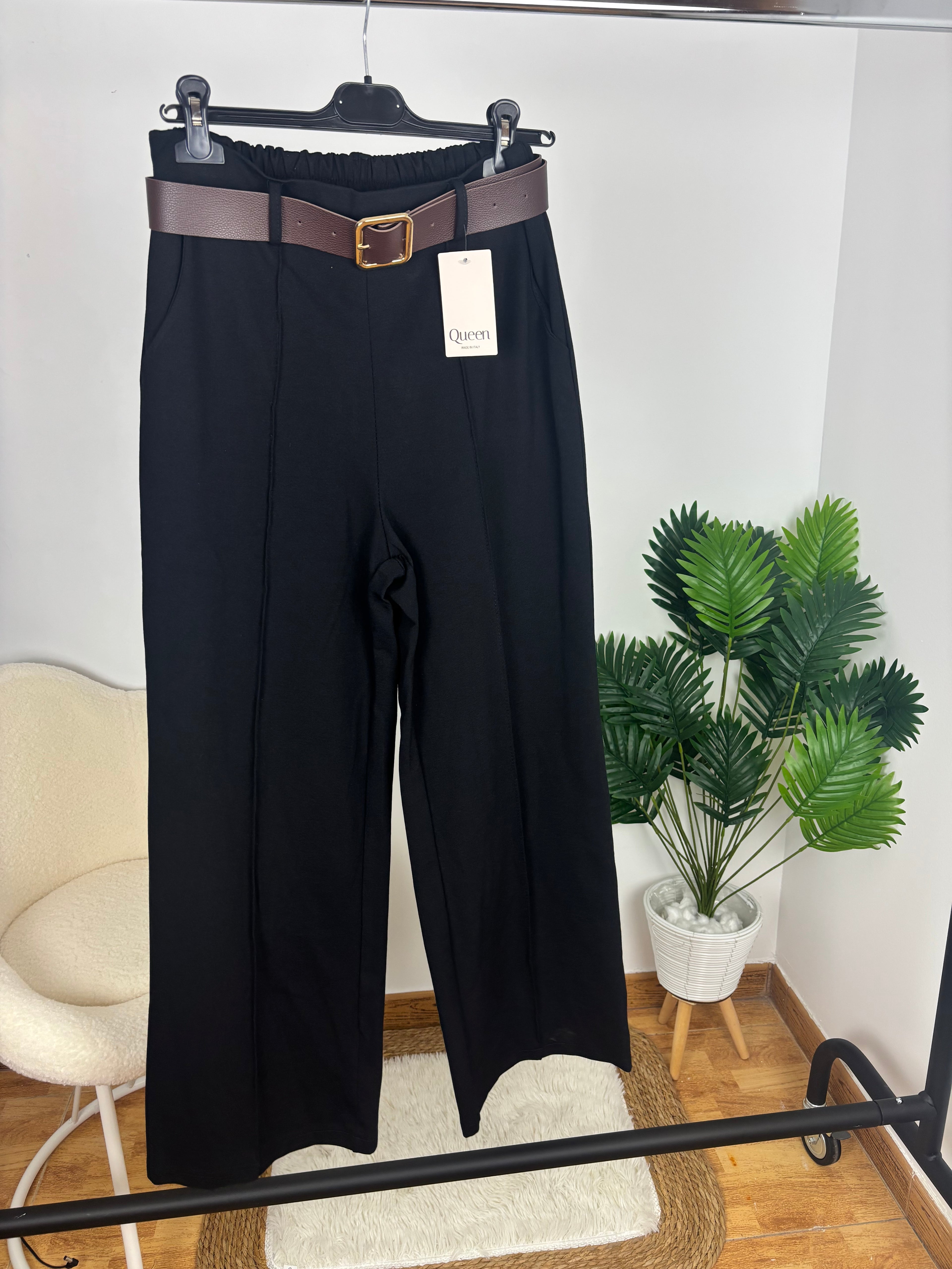 Pantalón ancho negro