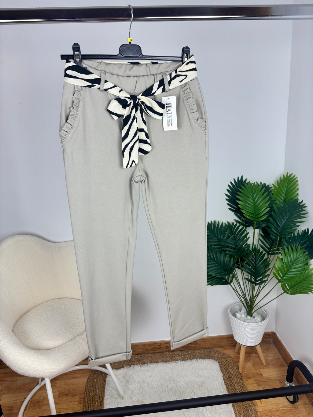 Pantalón pegado italy