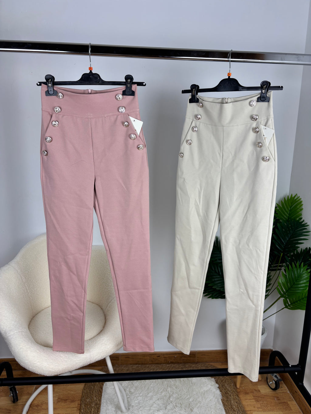Pantalón botones