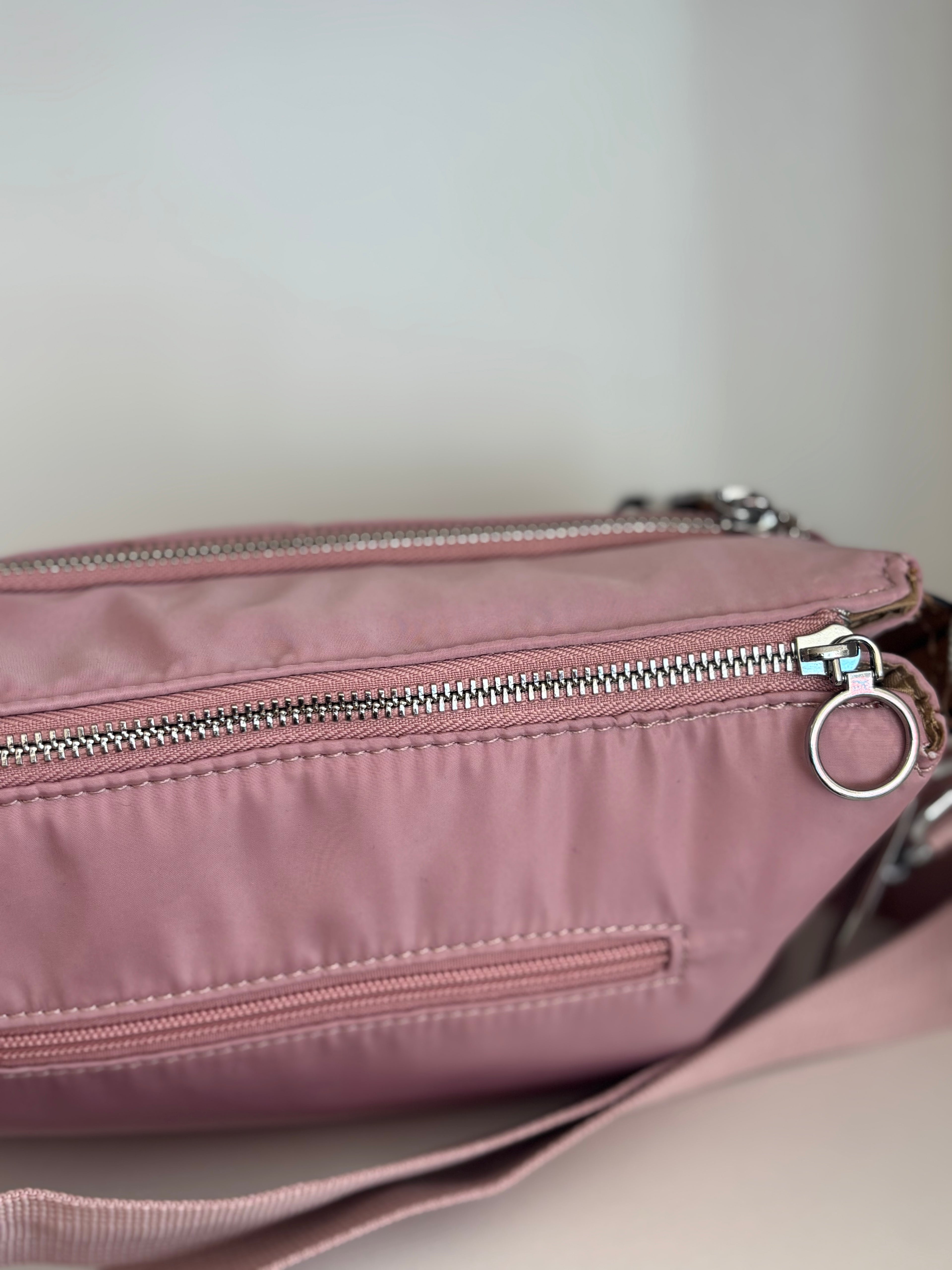 Bolso zebra rosa