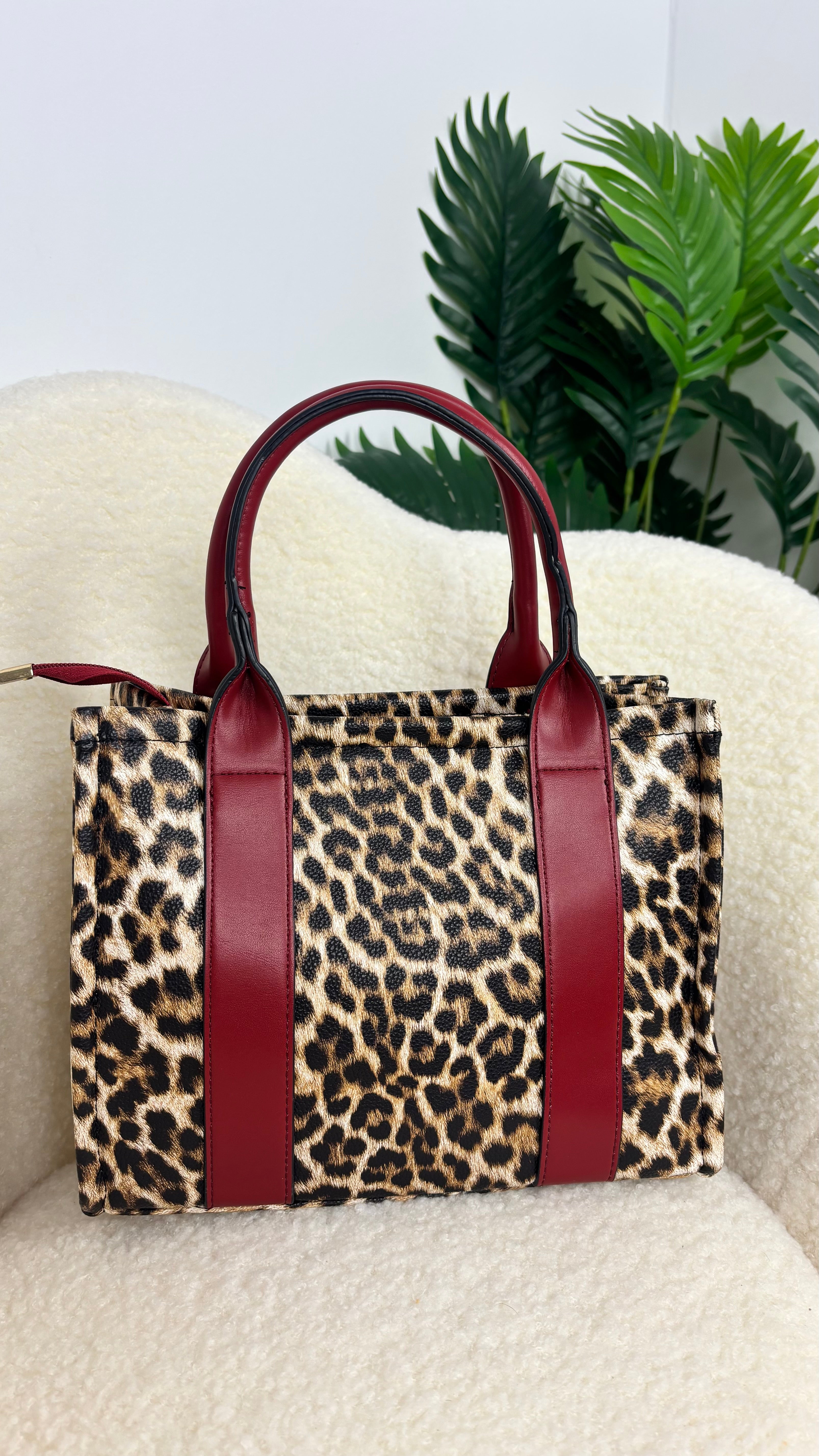 Bolso leopardo rojo