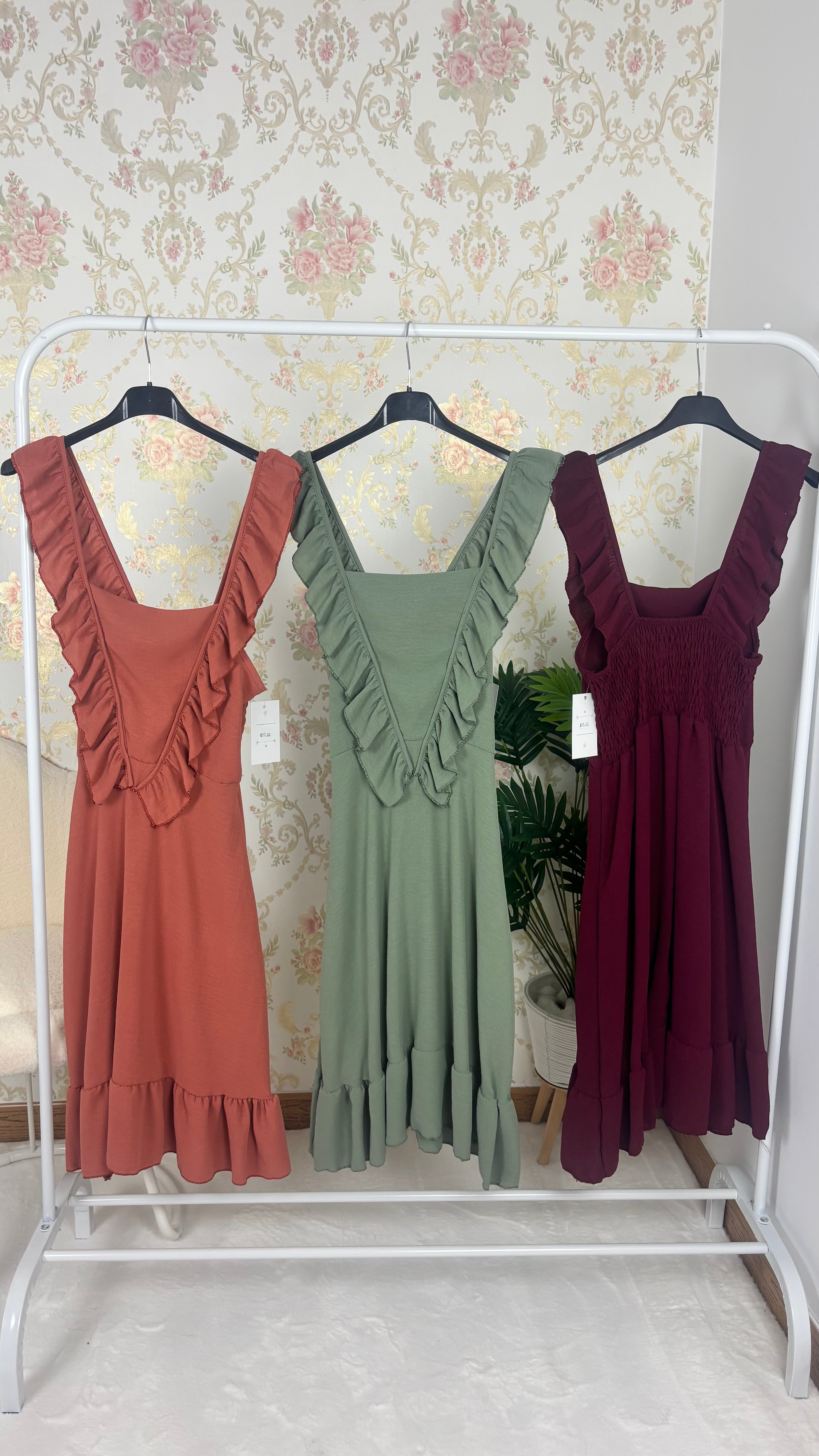Vestido corto volante