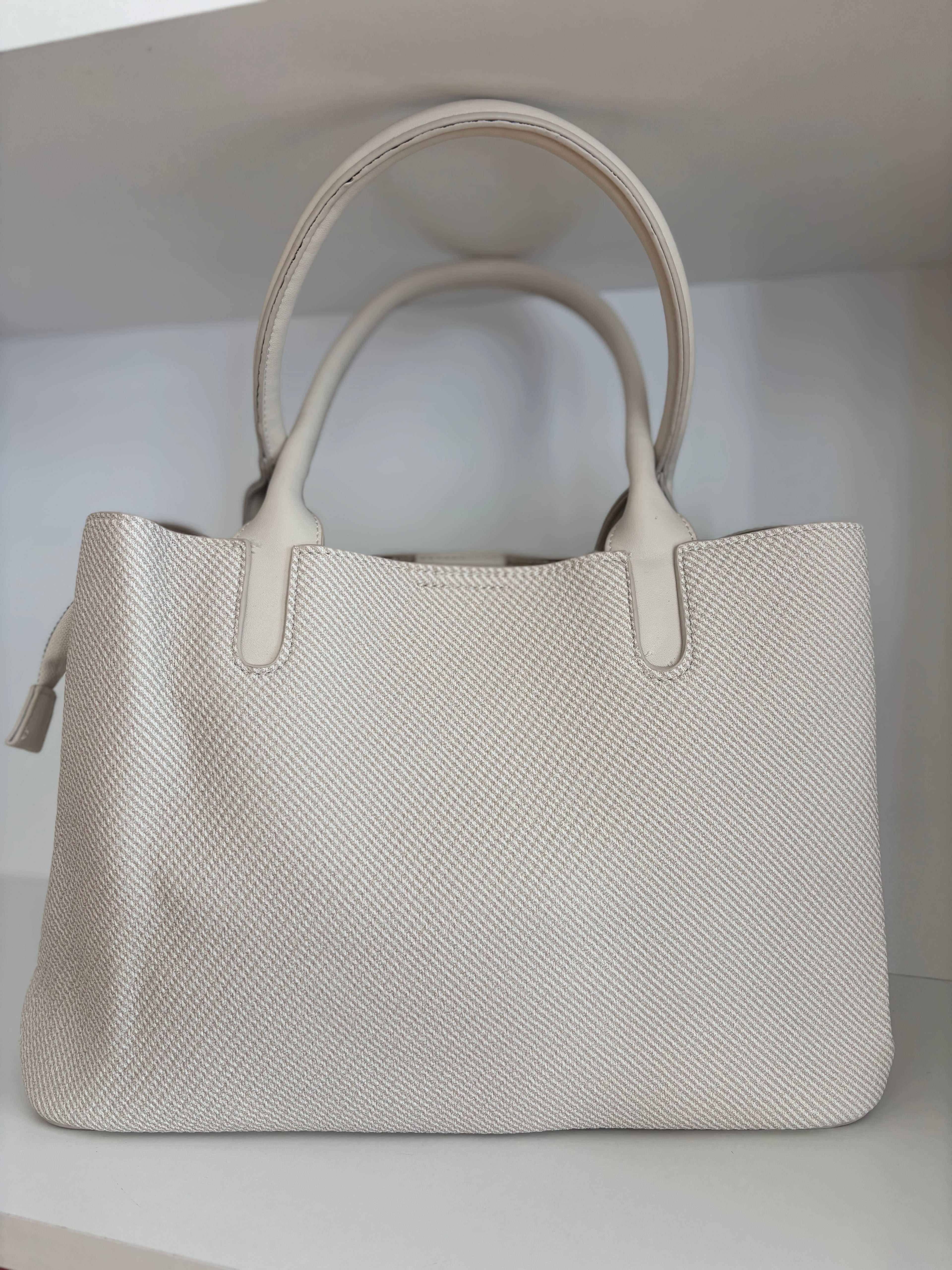 Bolso corazón beige