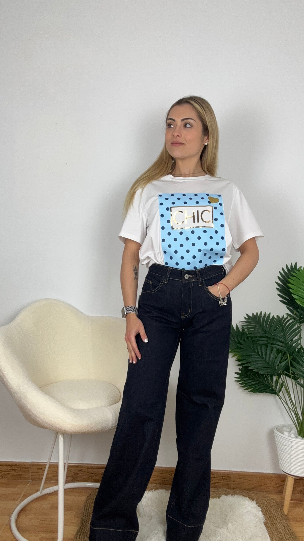 Camiseta chic lunares