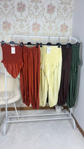 Conjunto top tachuelas