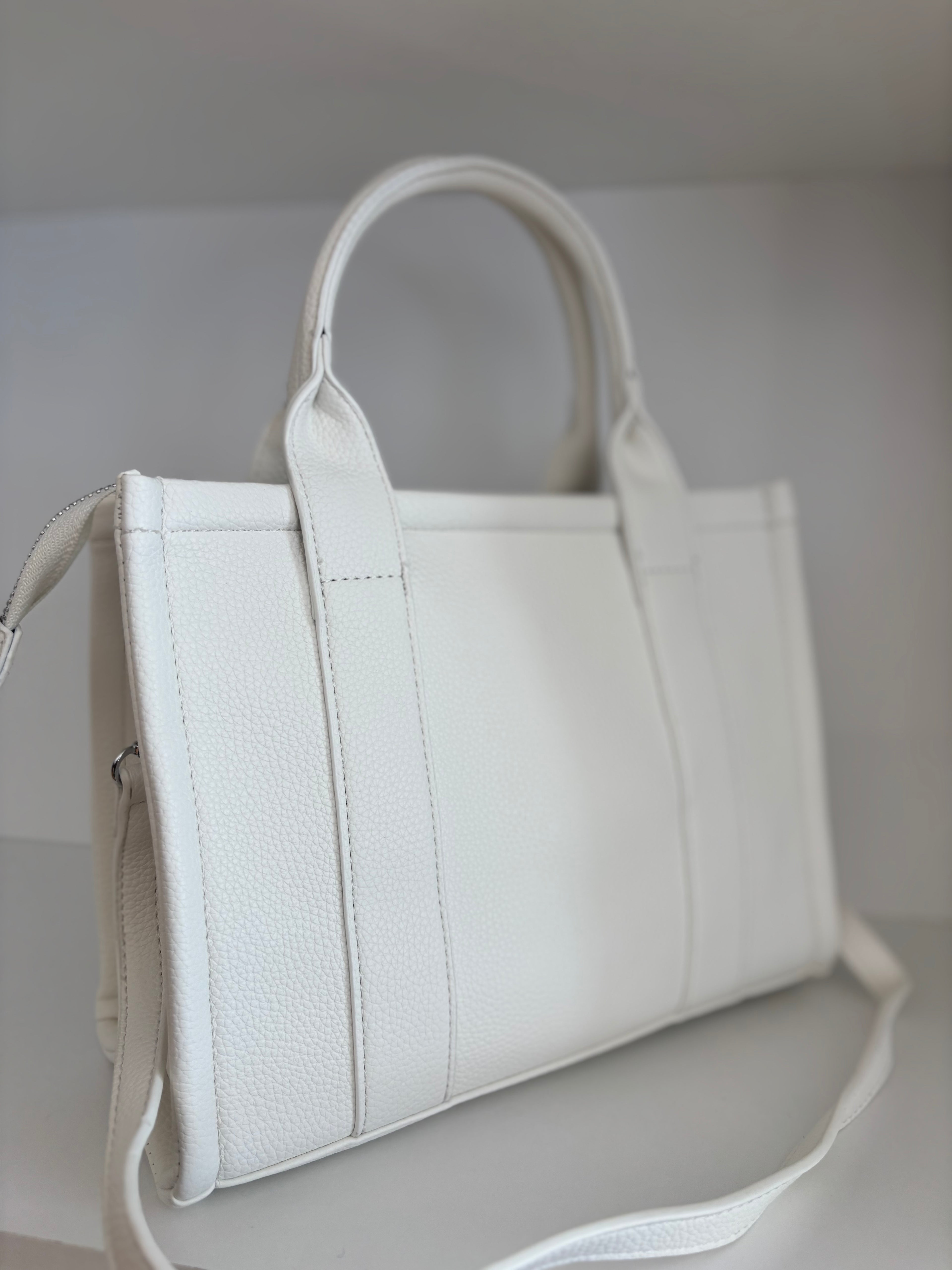 Bolso blanco cuadrado