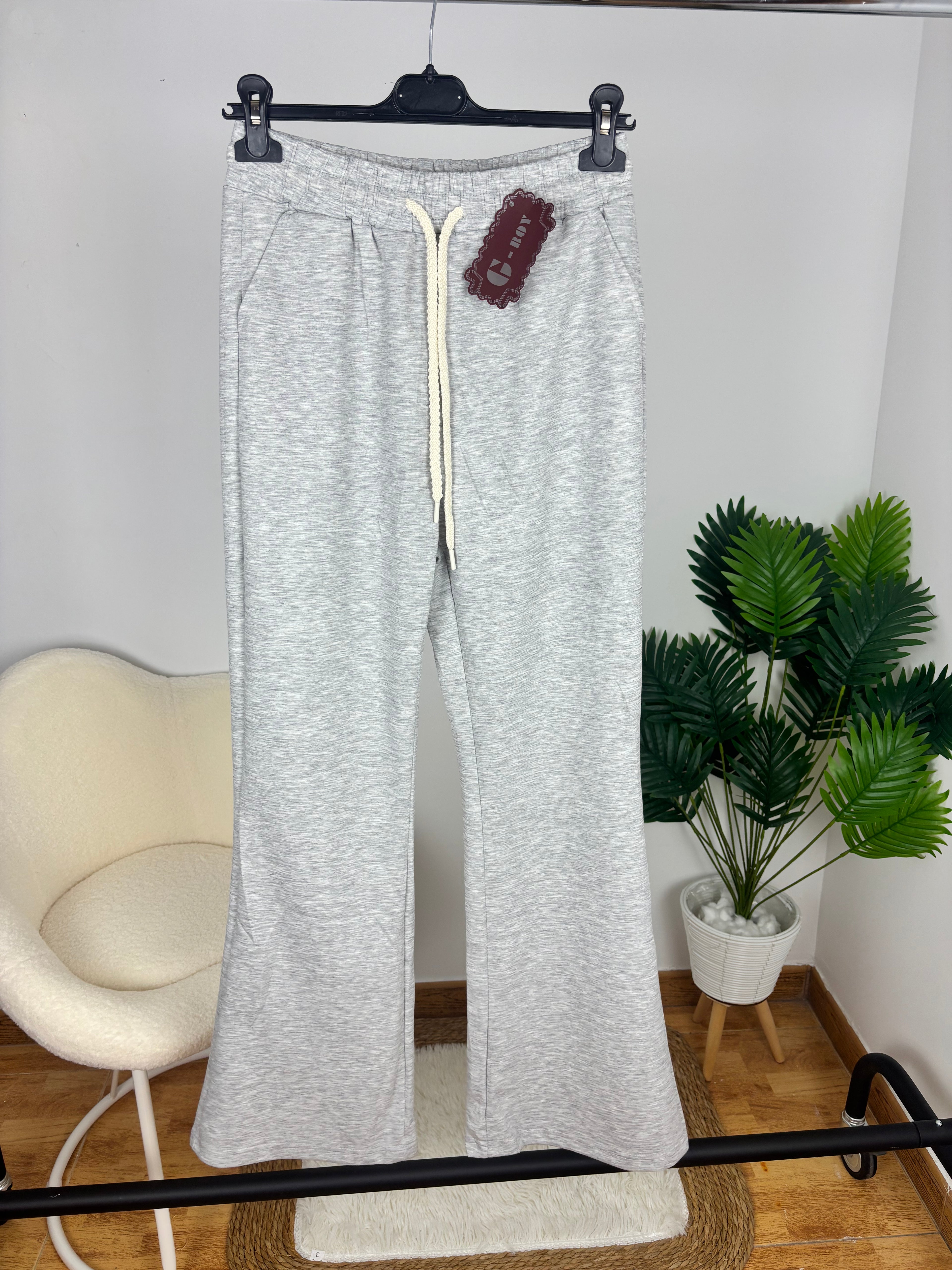 Pantalón de chandal gris